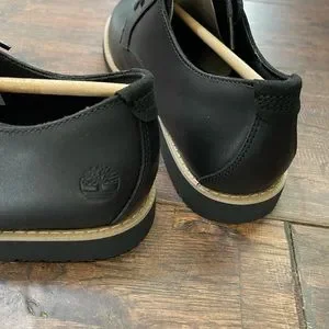 Timberland. Brand new Memory foam men’s leather shoes. Light weight . In box TIMBERLAND Men main image 4